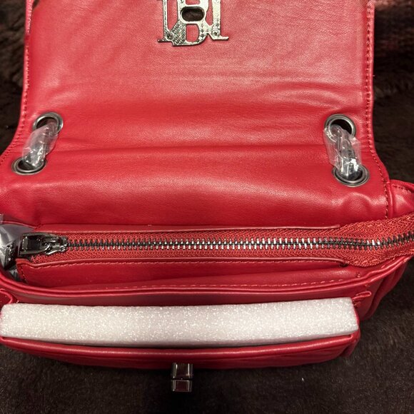 Badgley Mischka Brick Red Crossbody W/Logo Turn Lock NWT - Picture 3 of 4